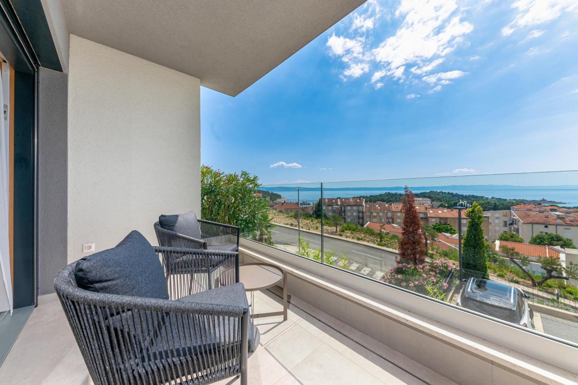 Luxury Adria Sea City & Mountain View Apartment Makarska Esterno foto