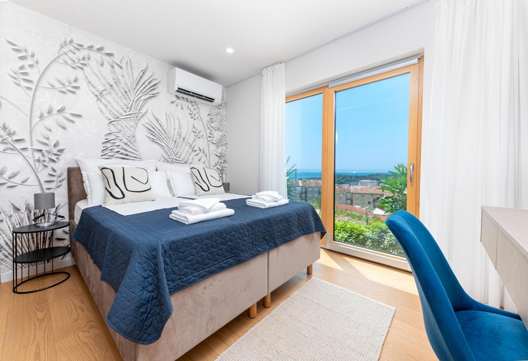 Luxury Adria Sea City & Mountain View Apartment Makarska Esterno foto